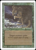 Giant Growth Revised Edition C Magic: The Gathering Lightly Played