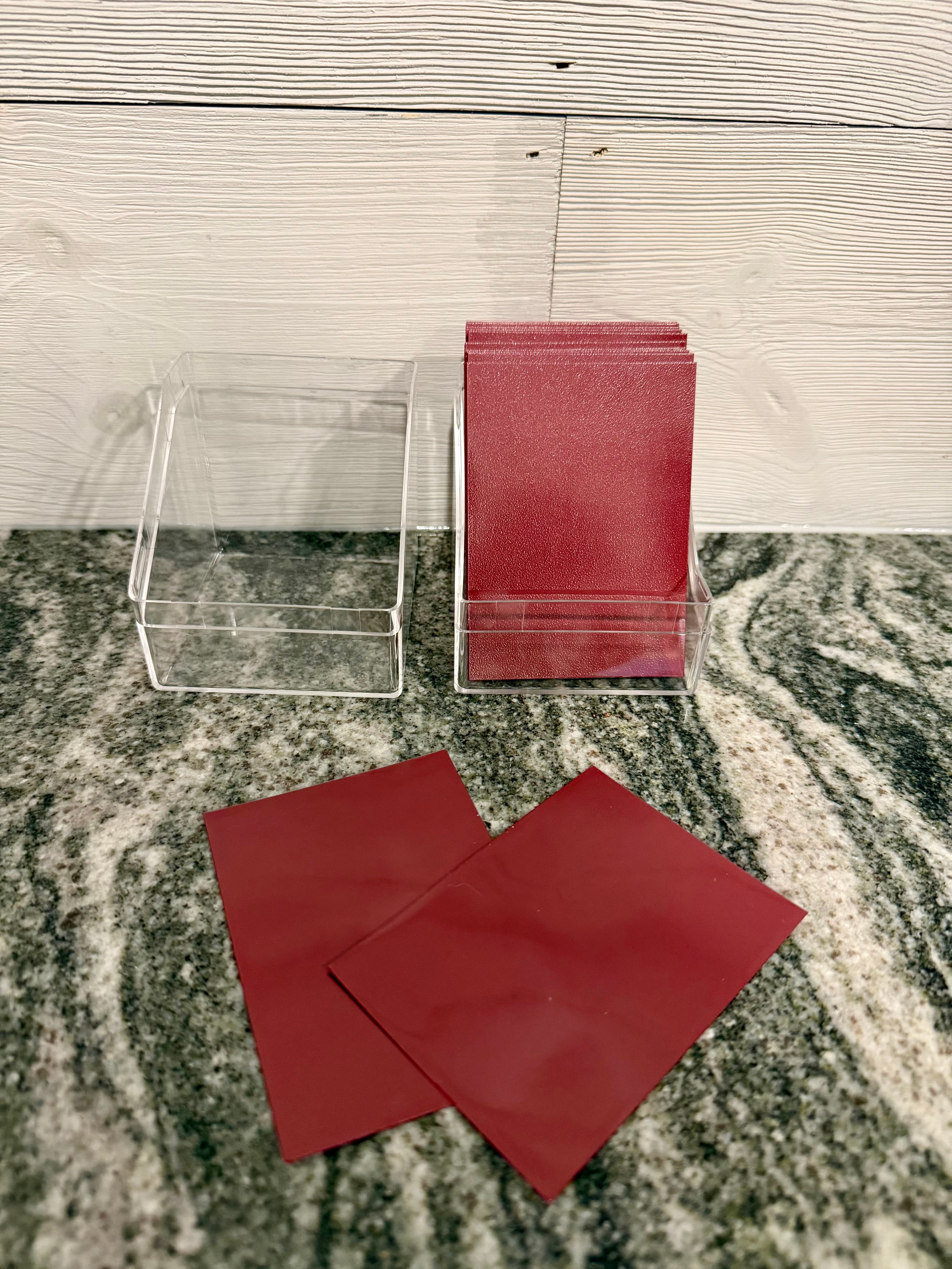 Deck Box with 100 Red Back Card Sleeves